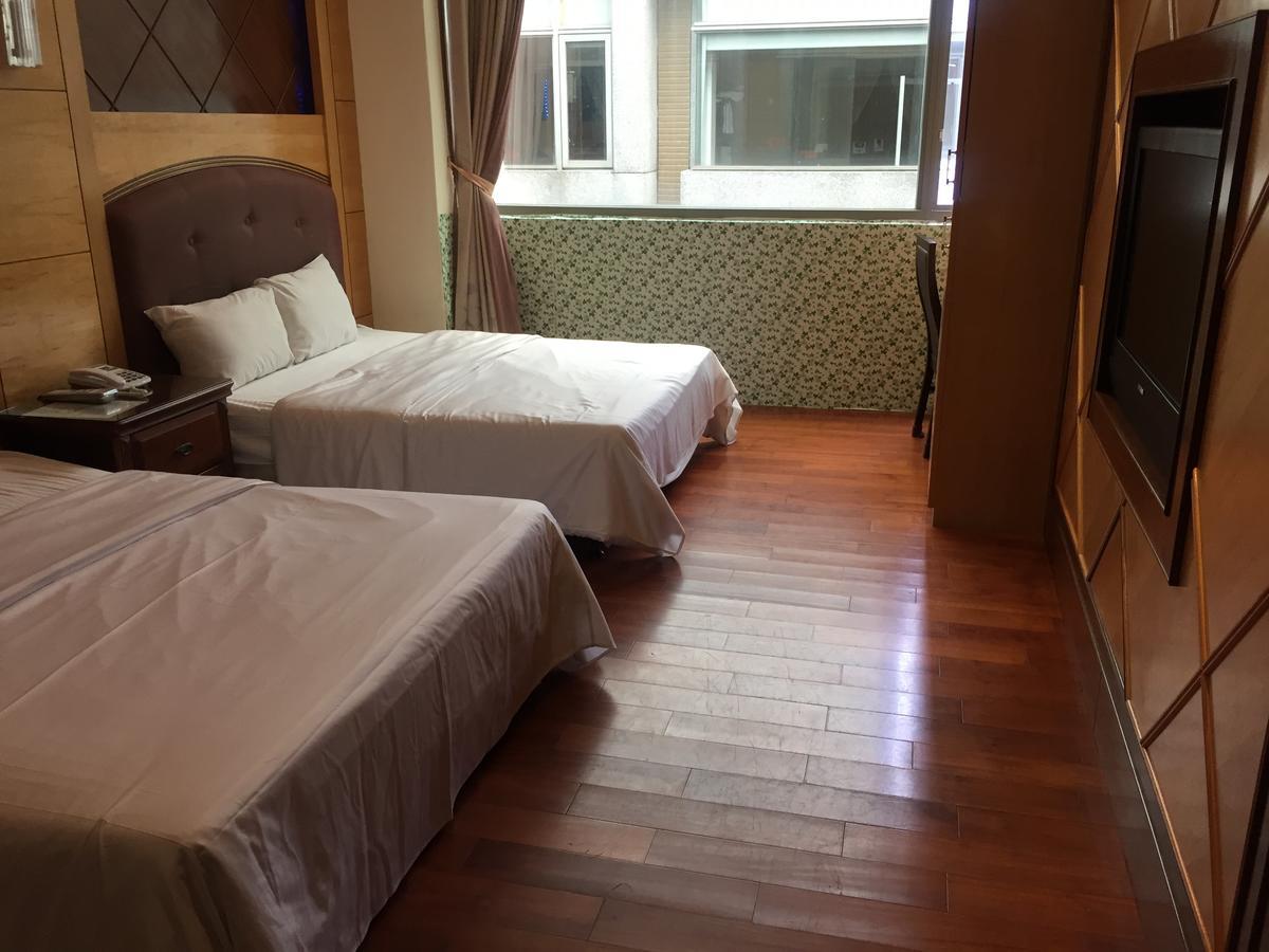 Charming Motel Hualien City Exterior photo