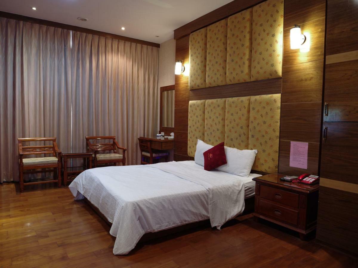 Charming Motel Hualien City Exterior photo